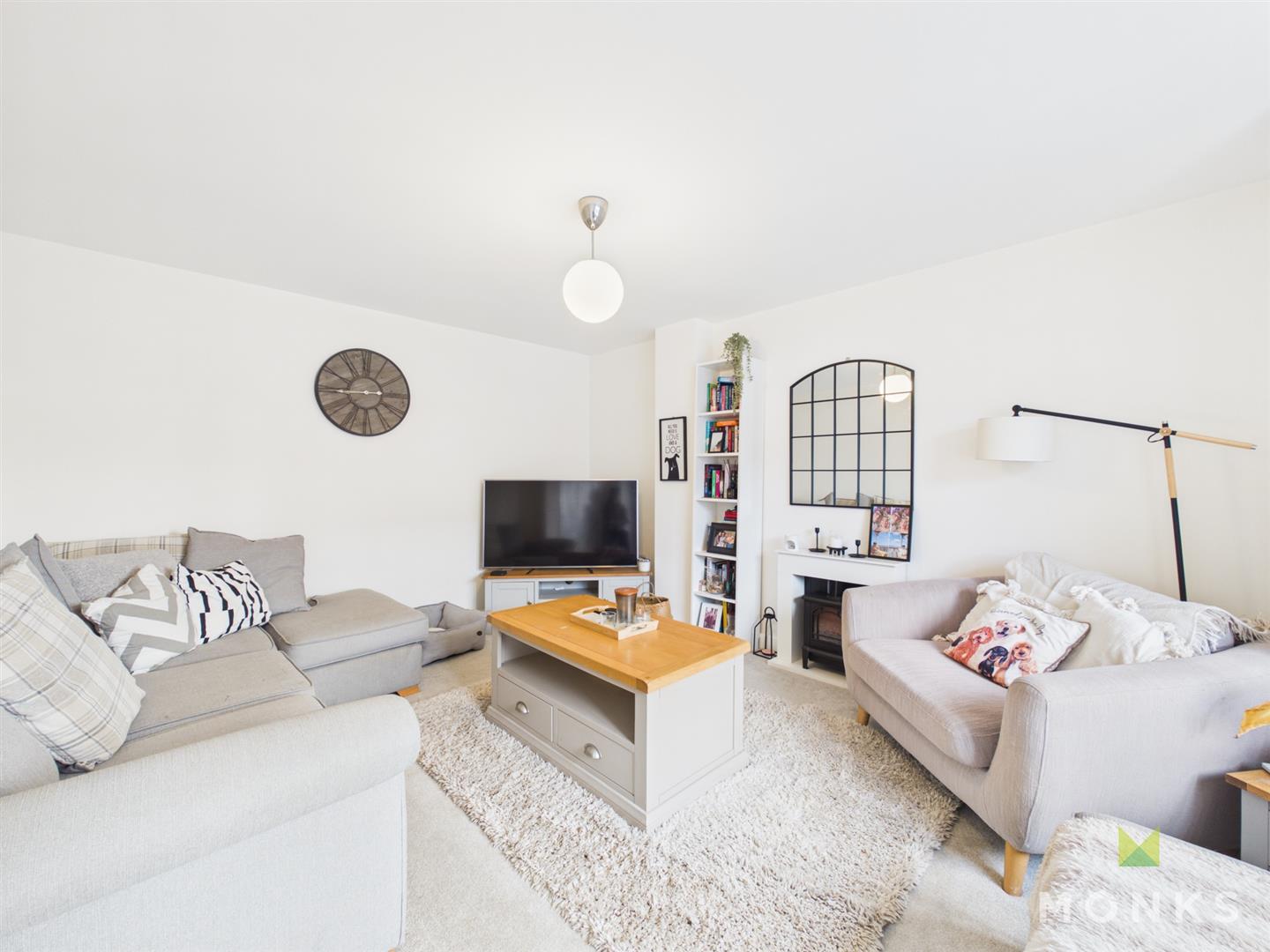 6 Knights Grove, Oswestry, SY10 8PU For Sale